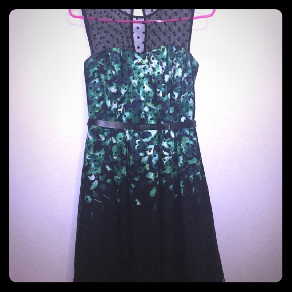 Green dress size 4